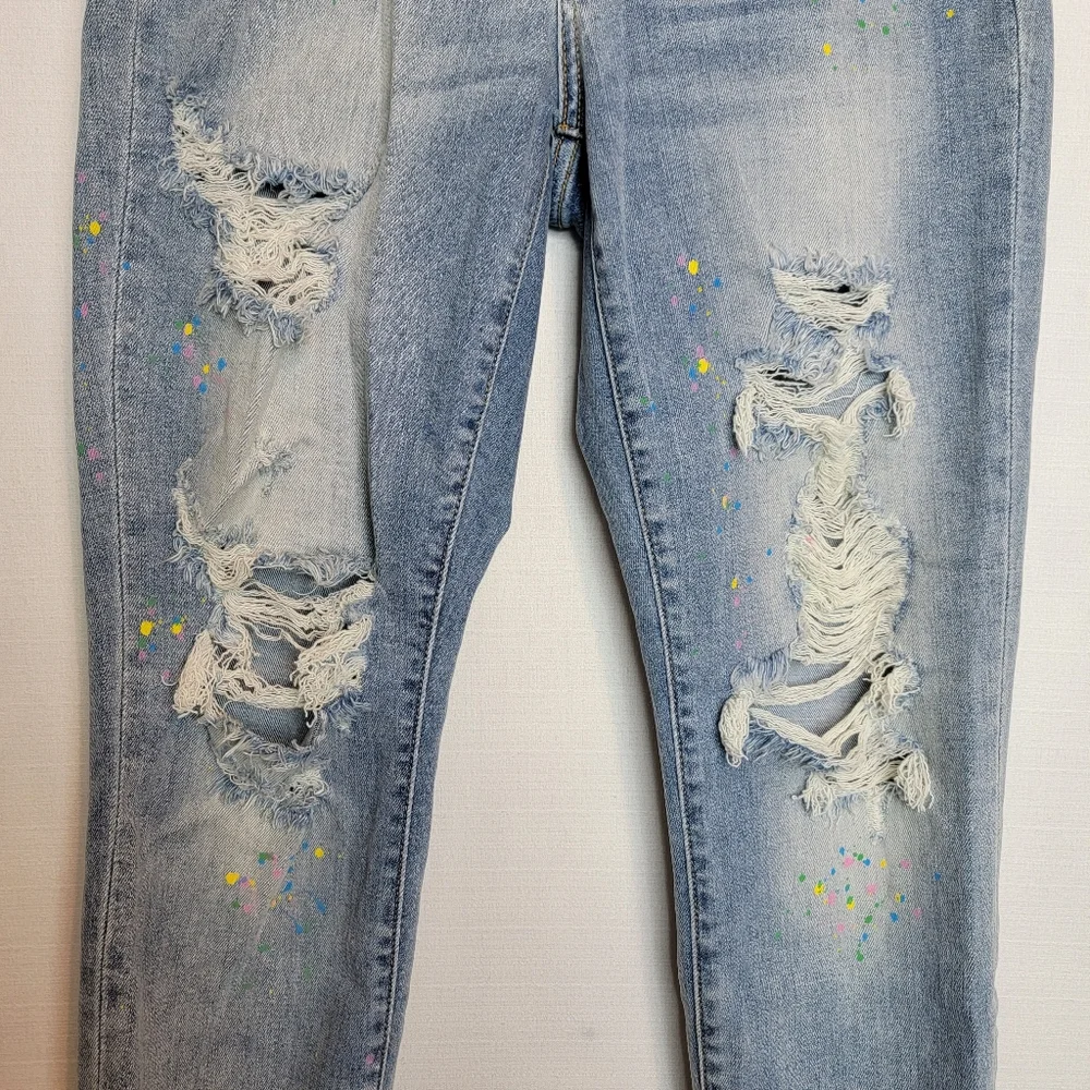 Judy Blue Light Blue Boyfriend Jeans - Picture 9 of 13